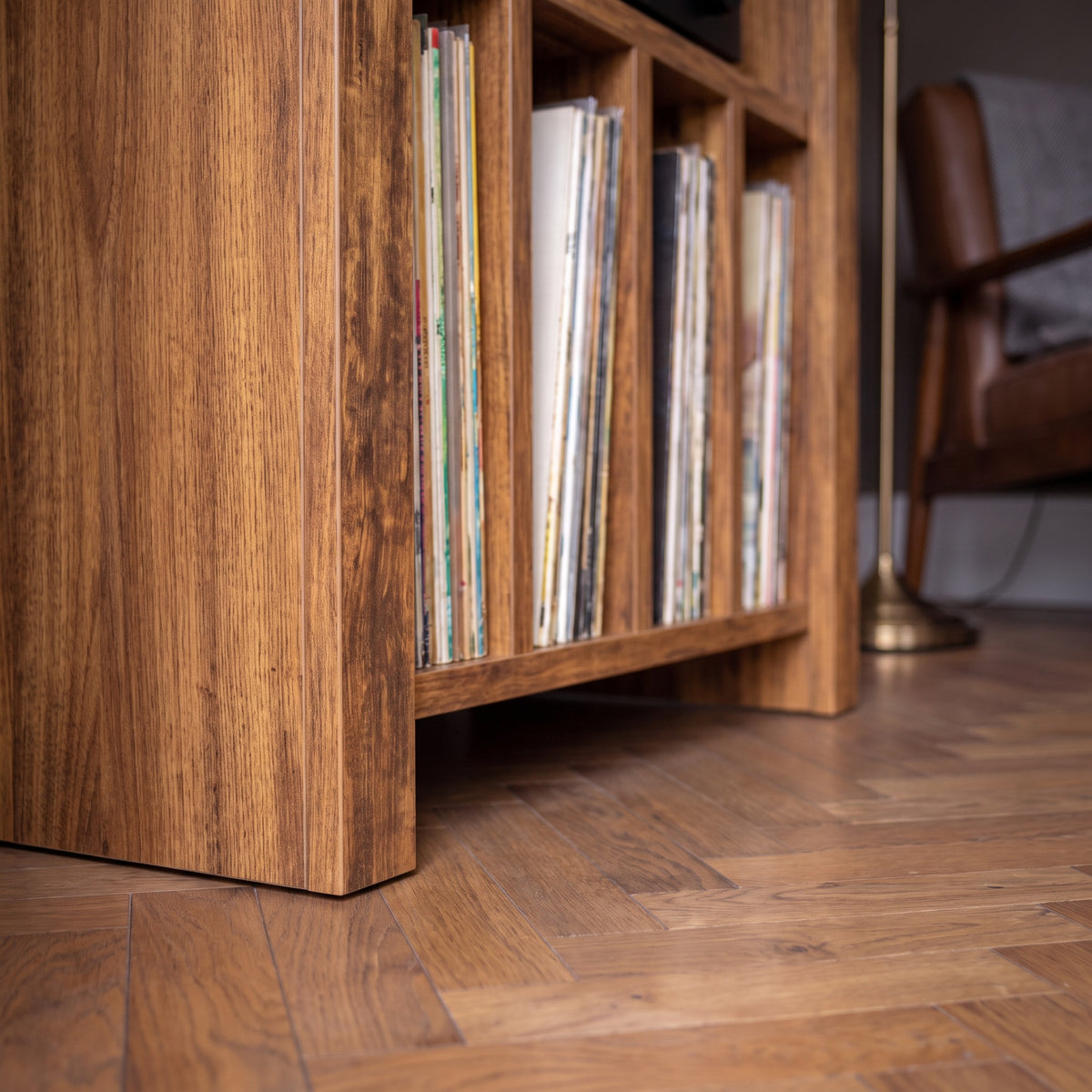 The Brixton Compact Turntable Stand